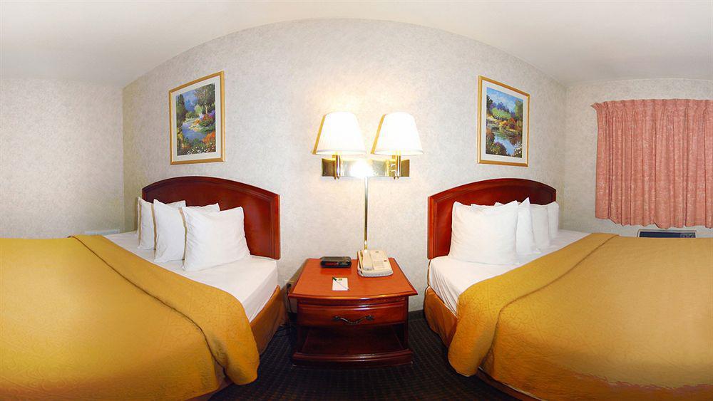 Quality Inn Flagstaff East I-40 Exteriér fotografie